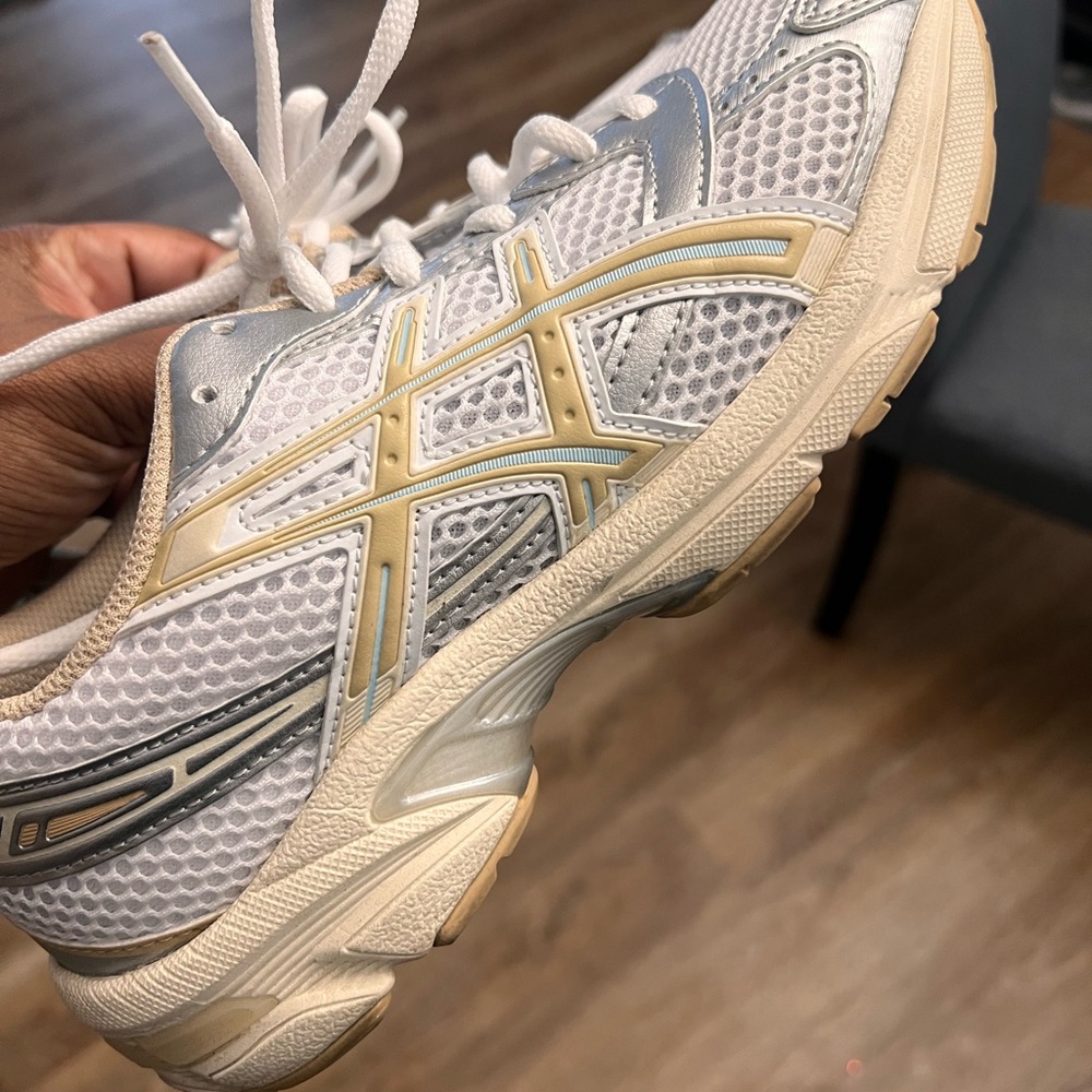 ASICS Women's White and Gold Running Shoes